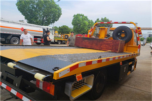 沙县附近拖车电话号码服务